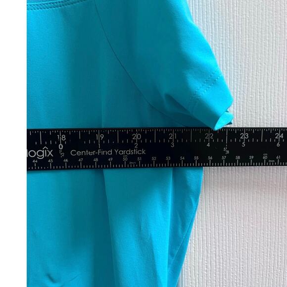 Livi New UPF 50+ Moisture Wicking Aqua Blue Short Sleeve Top Size Size 14/16 Gym - Picture 8 of 12
